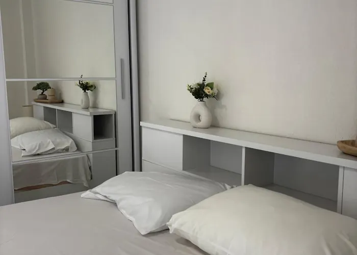 Anna Sea View Apartman *